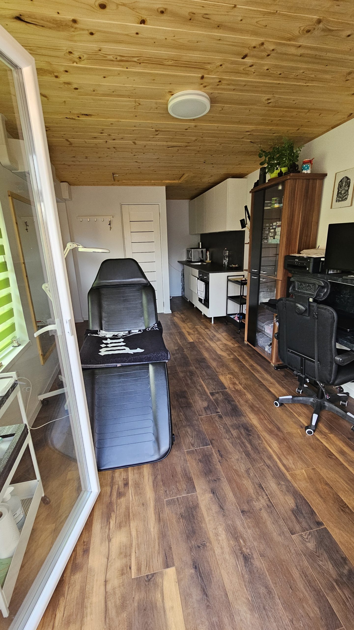 VivInk Tattoo & piercing Szalon - belső tér